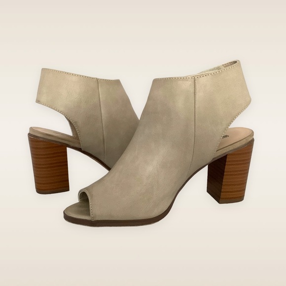 Spring Summer Chic Casual Leather Peep Toe Heel Booties in Beige Brown (US/CA 6) - Picture 9 of 9